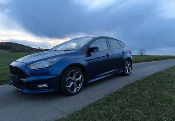 Ford Focus 107.275 km 16.200 &euro; Wenden 57482