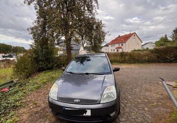 Ford Fiesta 224.000 km 1.300 &euro; Steinebach 57520