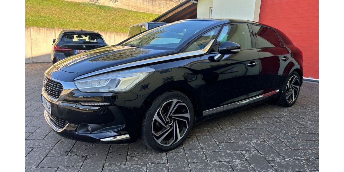 Citroen DS5 78.980 km 12.900 &euro; Dillenburg 35685