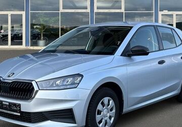 Skoda Fabia 7.600 km 16.950 &euro; Herborn 35745