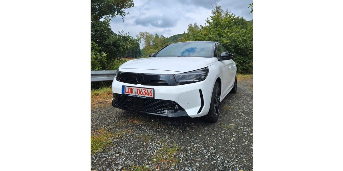 Opel Corsa 24.500 km 15.500 &euro; Dietzhölztal 35716