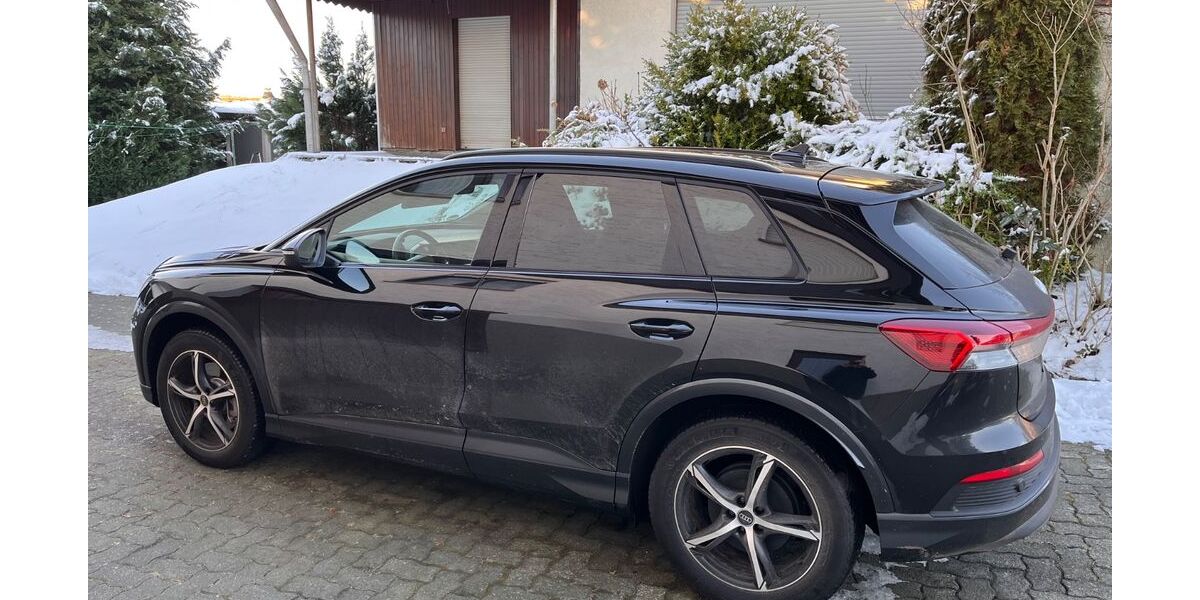 Audi Q4 e-tron 14.000 km 37.200 &euro; Wenden 57482