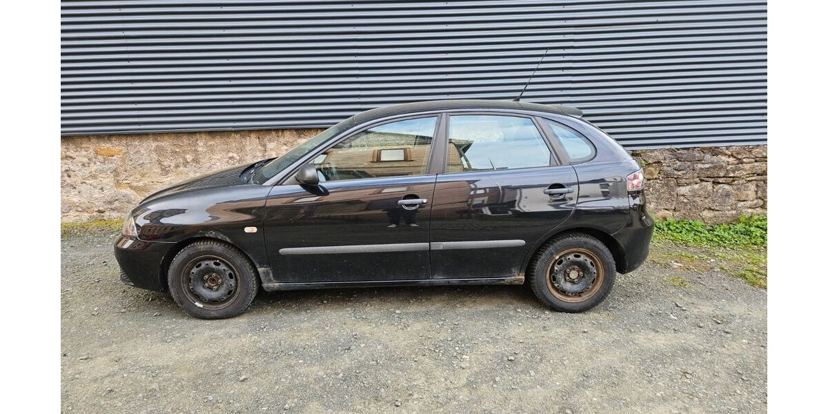 Seat Ibiza 208.000 km 800 &euro; Dillenburg 35683