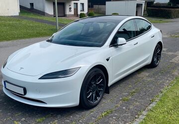Tesla Model 3 34.000 km 31.900 &euro; Wenden 57482