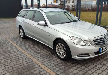 Mercedes-Benz E 200 200.000 km 7.890 &euro; Waldbröl 51545