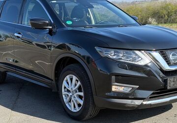 Nissan X-Trail 82.500 km 14.999 &euro; Haiger 35708