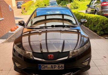 Honda Civic 230.000 km 7.500 &euro; Waldbröl 51545