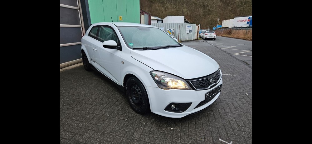 Kia Ceed 200.000 km 1.800 &euro; Siegen 57072