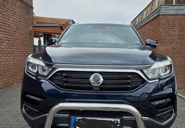 SsangYong REXTON 142.200 km 18.200 &euro; Waldbröl 51545