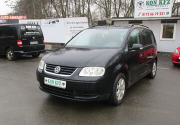 VW Touran 160.000 km 2.750 &euro; Dillenburg 35687
