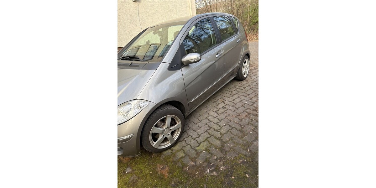 Mercedes-Benz A-Klasse 270.000 km 1.200 &euro; Siegen 57072