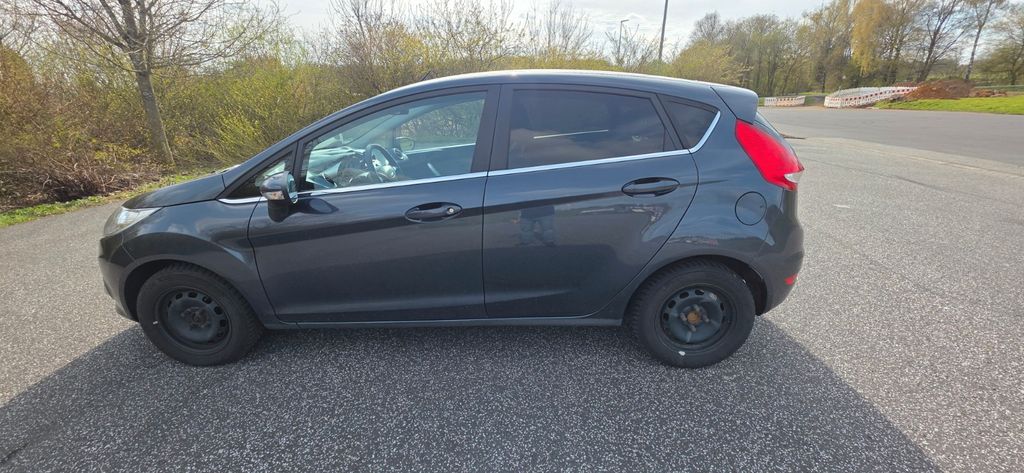 Ford Fiesta 145.000 km 2.750 &euro; Bad Marienberg 56470