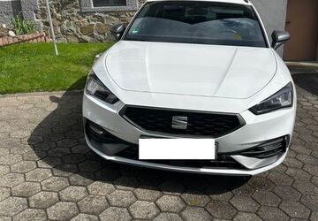 Seat Leon 99.500 km 15.000 &euro; Herborn 35745