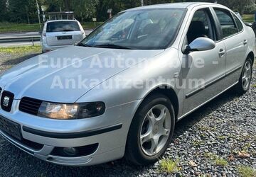 Seat Toledo 214.000 km 890 &euro; Kirchen 57548