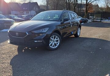 Seat Leon 8.000 km 29.790 &euro; Siegen 57072