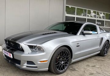 Ford Mustang 14.600 km 27.800 &euro; Hilchenbach 57271