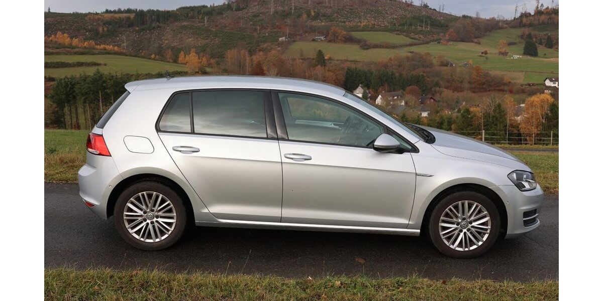 VW Golf 106.379 km 11.300 &euro; Bad Laasphe 57334