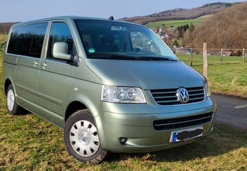 VW T5 Multivan 303.700 km 9.000 &euro; Kreuztal 57223