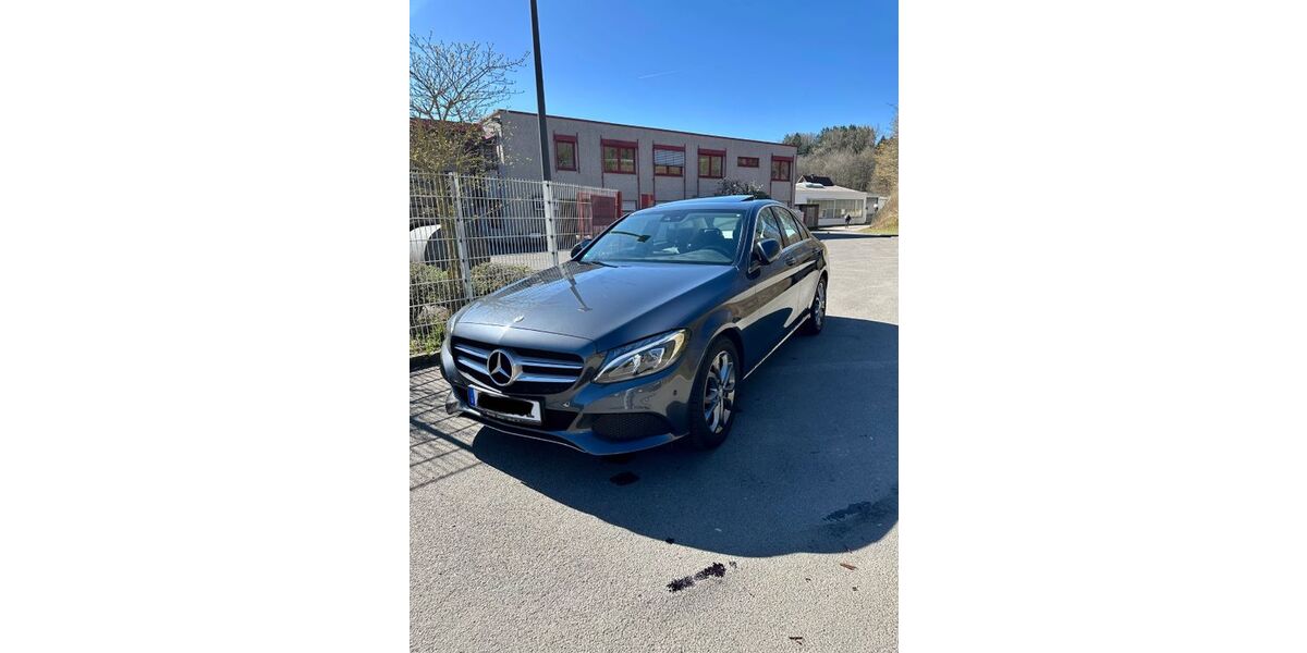 Mercedes-Benz C 220 86.000 km 21.500 &euro; Olpe 57462