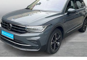 VW Tiguan 66.900 km 27.450 &euro; Siegen 57076