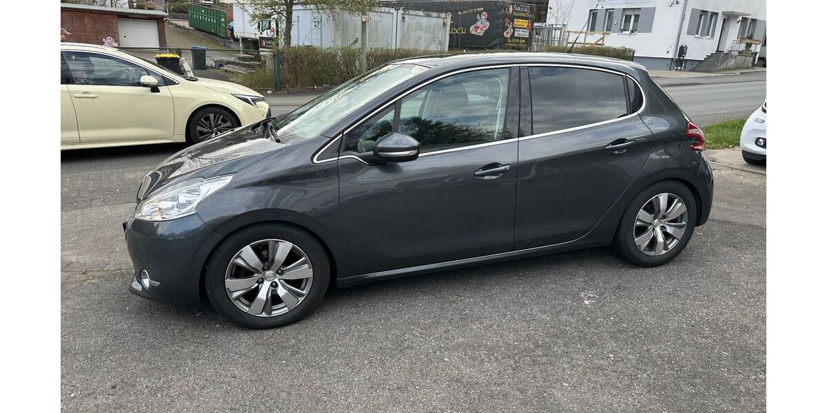 Peugeot 208 182.500 km 4.200 &euro; Siegen 57078