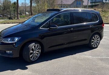 VW Touran 126.000 km 15.990 &euro; Drolshagen 58489