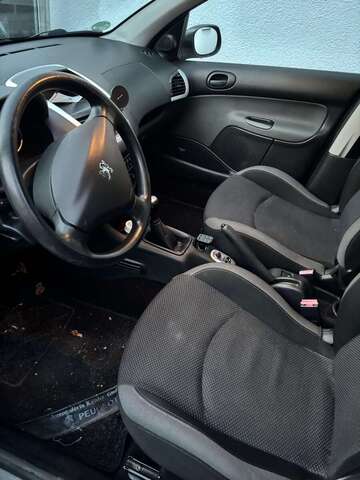 Gebrauchte Peugeot 206