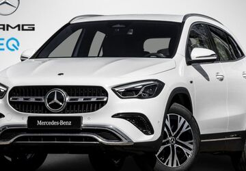Mercedes-Benz GLA 250 14.500 km 39.440 &euro; Siegen 57074