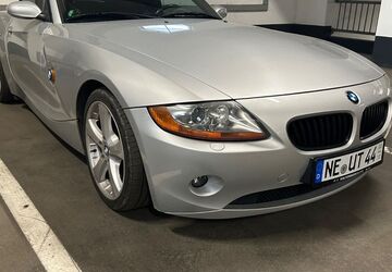 BMW Z4 137.300 km 12.200 &euro; Lennestadt 57368