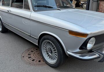 BMW 2002 180.000 km 39.900 &euro; Siegen 57072