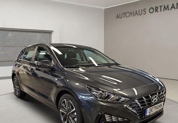 Hyundai i30 21.300 km 22.990 &euro; Wissen 57537