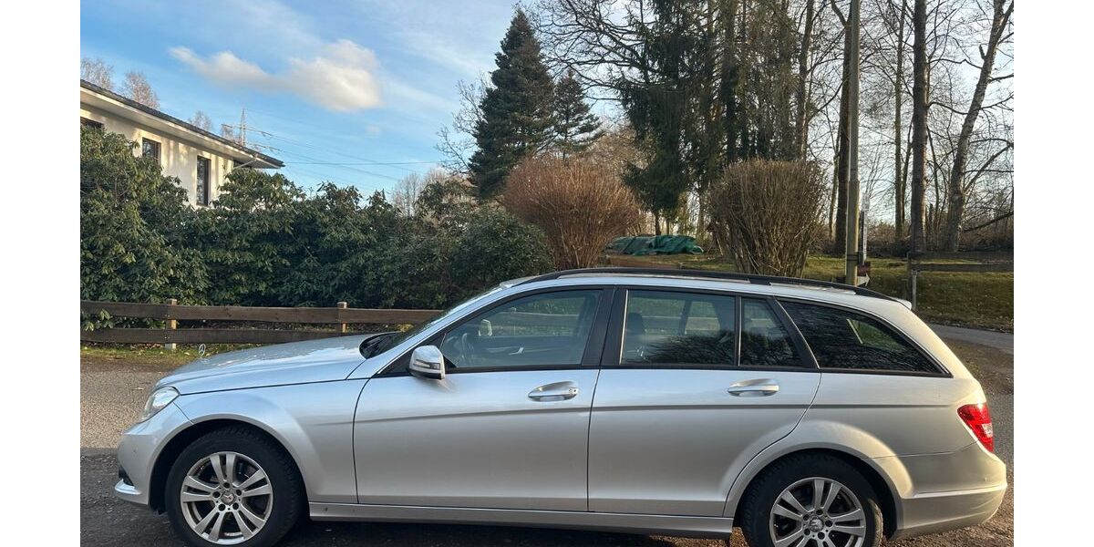Mercedes-Benz C 180 298.000 km 4.500 &euro; Kreuztal 57223