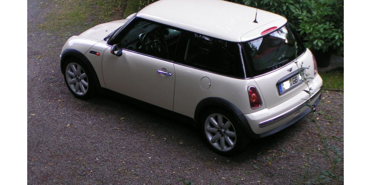 Mini ONE 130.000 km 3.900 &euro; Siegen 57076