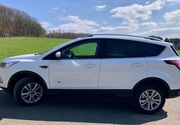Ford Kuga 193.000 km 9.000 &euro; Netphen 57250