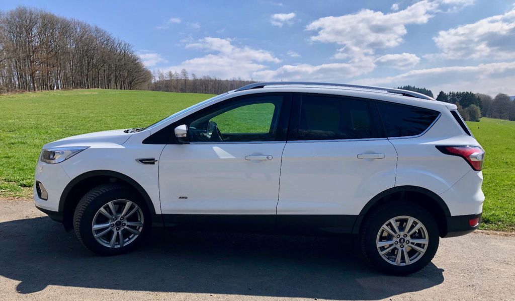 Ford Kuga 193.000 km 9.000 &euro; Netphen 57250