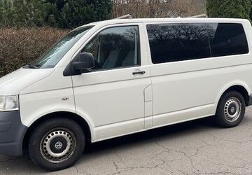 VW T5 Multivan 199.500 km 12.000 &euro; Siegen 57080