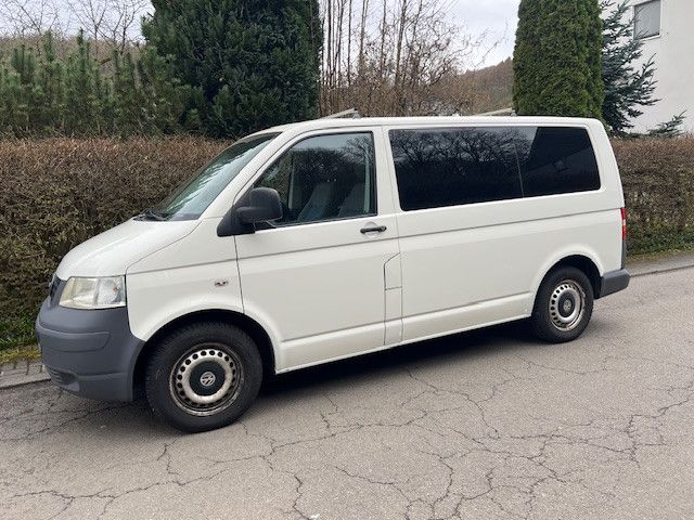 VW T5 Multivan 199.500 km 12.000 &euro; Siegen 57080