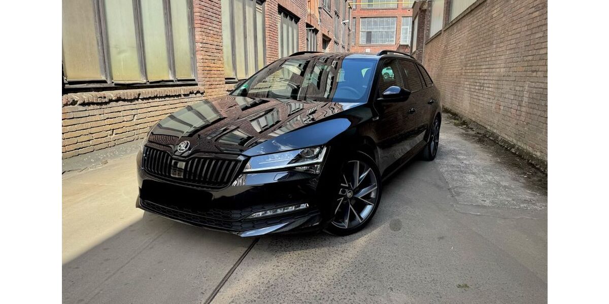 Skoda Superb 23.600 km 36.900 &euro; Herborn 35745