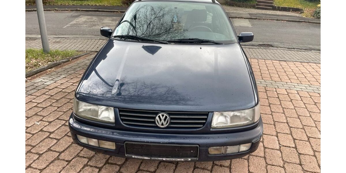 VW Passat 114.300 km 2.000 &euro; Netphen 57250