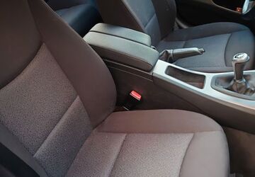 BMW 320 340.000 km 2.500 &euro; Siegen 57074