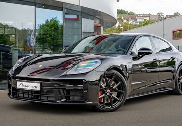 Porsche Panamera 9.900 km 168.500 &euro; Siegen 57080