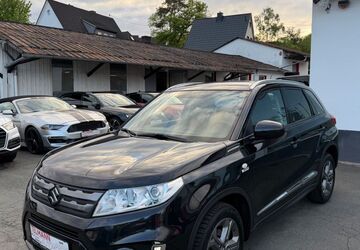 Suzuki Vitara 46.000 km 14.890 &euro; Neunkirchen 57290