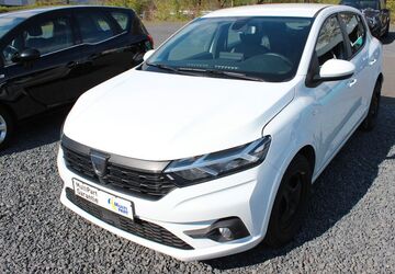 Dacia Sandero 129.000 km 7.890 &euro; Hachenburg 57627