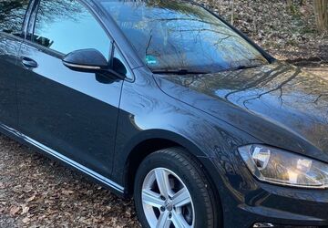 VW Golf 99.750 km 12.500 &euro; Siegen 57072
