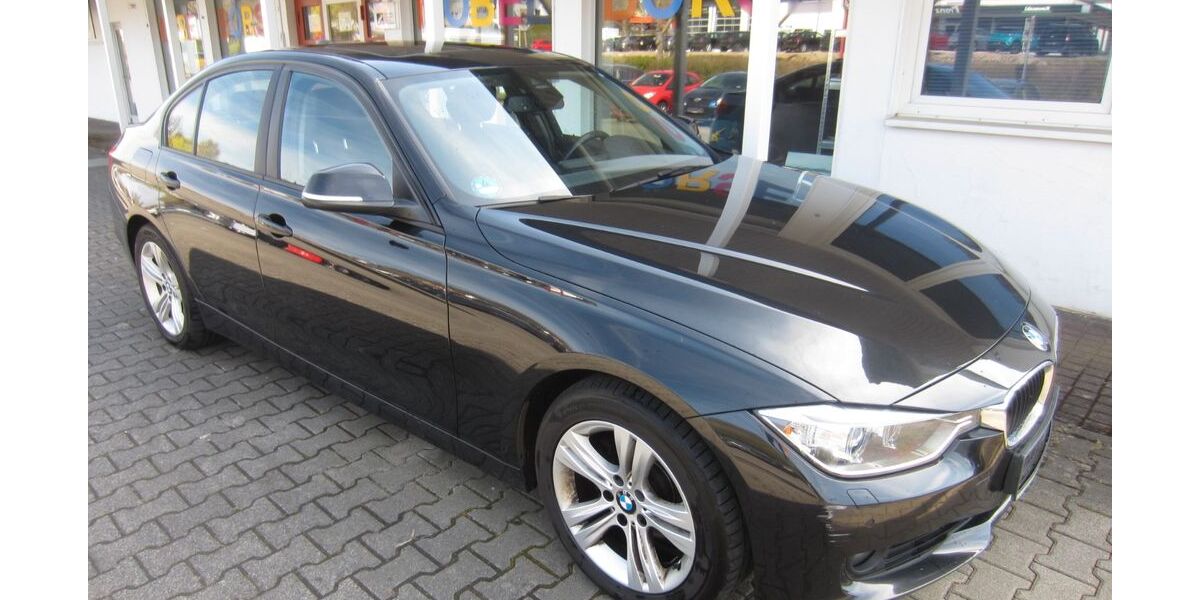 BMW 320 216.000 km 5.950 &euro; Lennestadt 57368