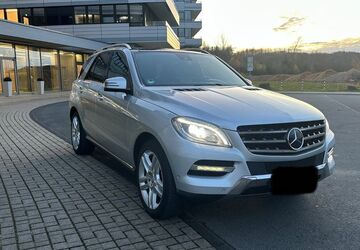 Mercedes-Benz ML 350 307.000 km 12.600 &euro; Siegen 57072