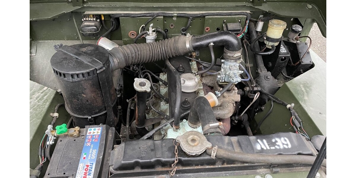 Land Rover Defender 102.500 km 25.000 &euro; Kreuztal 57223