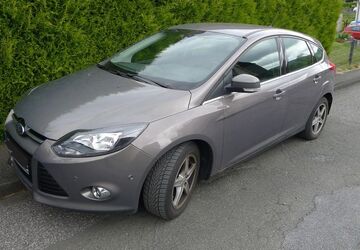 Ford Focus 64.700 km 5.800 &euro; Siegen 57072