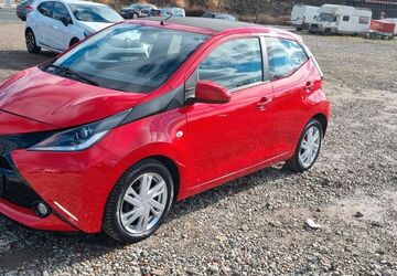 Toyota Aygo (X) 126.800 km 7.300 &euro; Siegen 57074
