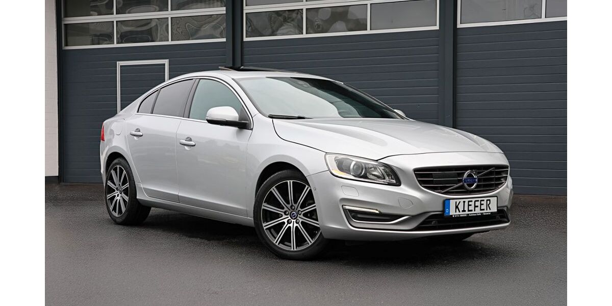 Volvo S60 101.705 km 13.950 &euro; Rennerod 56477